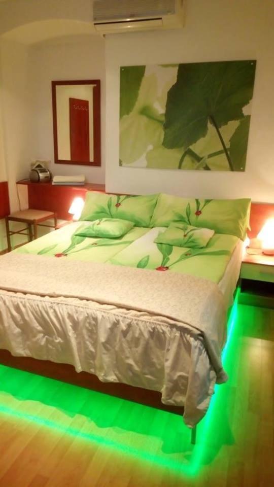 Vila Zlata Appartement Punat Buitenkant foto